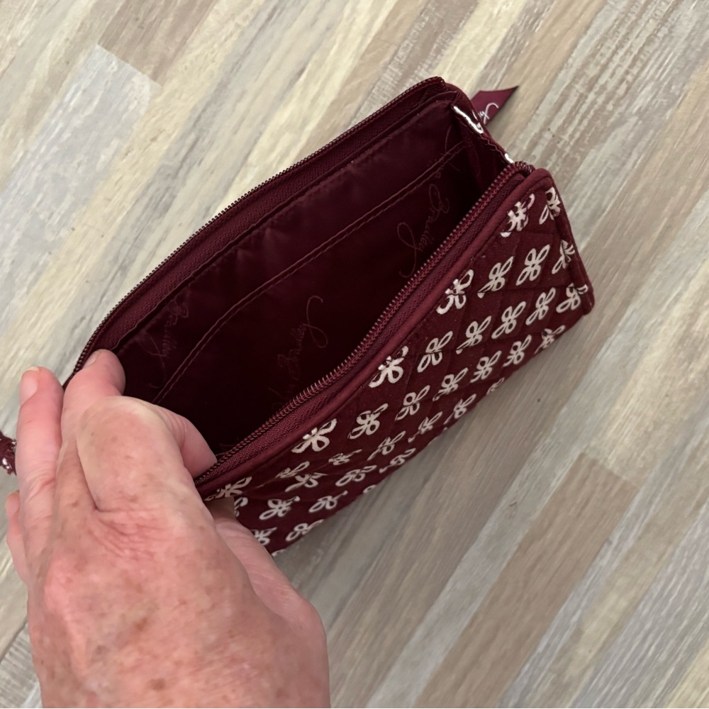 Vera Bradley Triple Zip Crossbody Bag in Maroon with matching wallet - Picture 10 of 10